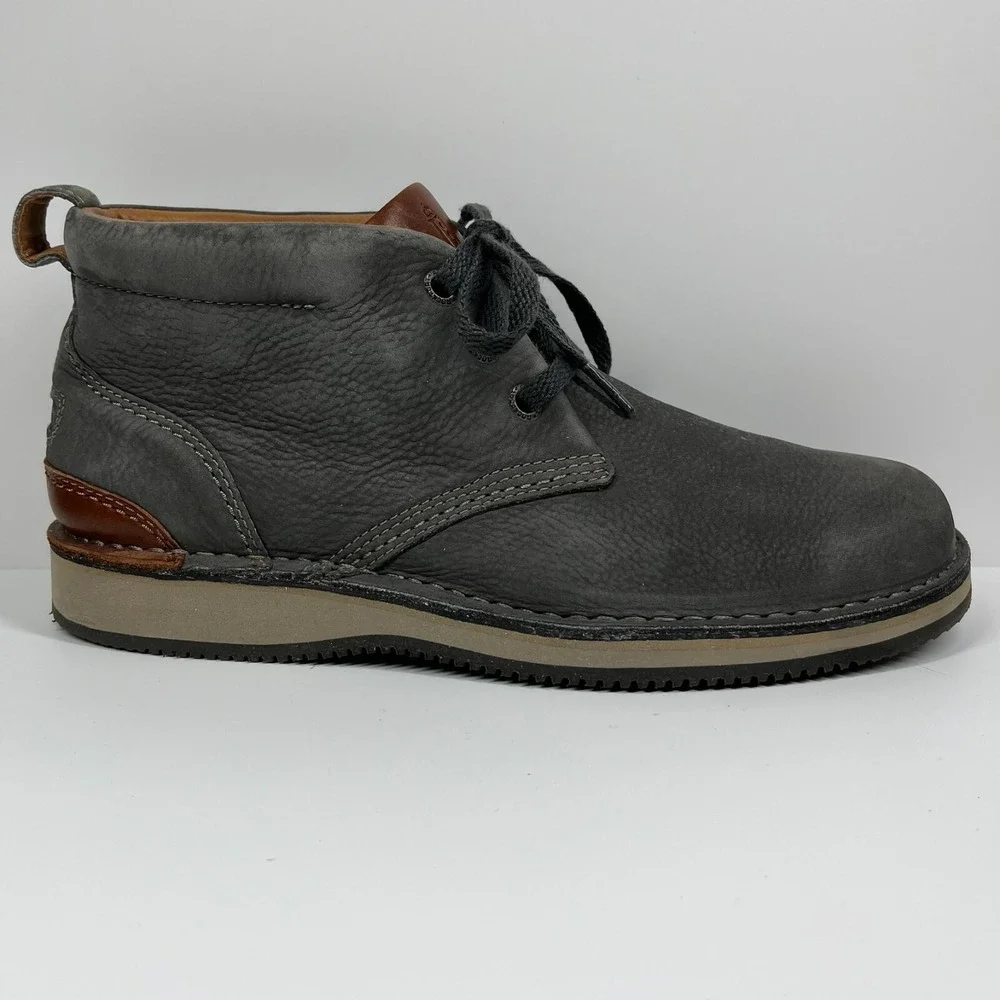 Rockport Prestige Point Chukka Boots Men's 9 Charcoal Vibram Sole Casual Preppy